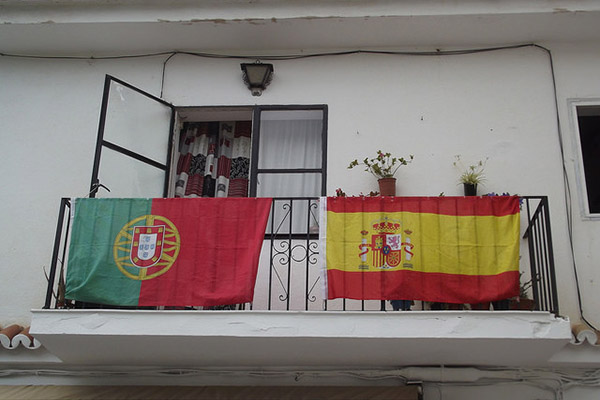 Portugal versus Spain: an Iberian economic saga